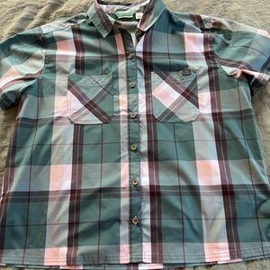 L.L Bean Women’s Short Sleeve Pink/Green Plaid Button Down Size M Hiking Camping